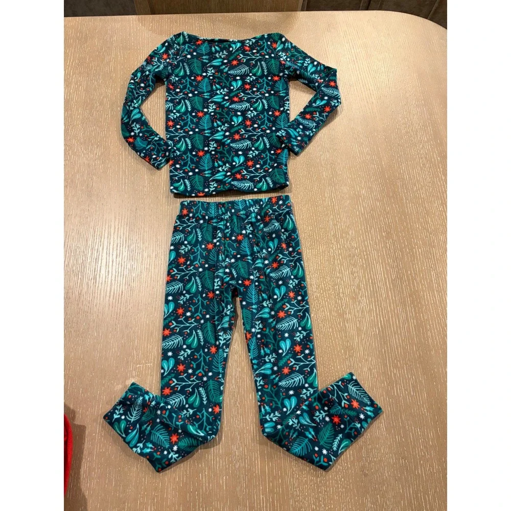 Girls Pajama Lot 4 Pc Size 4 5T Cat & Jack Disney Petit Lem Christmas Sleepwear